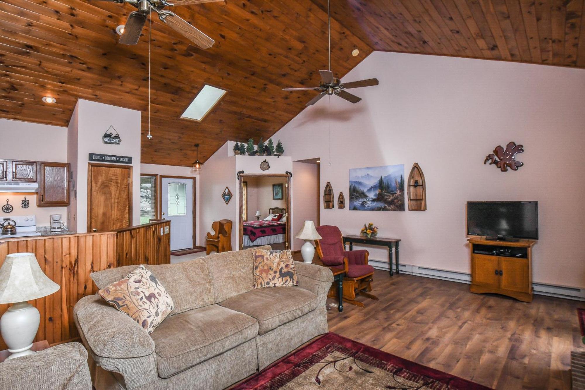 Wake At The Lake Swanton Exterior photo